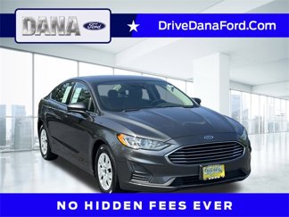 Certified 2019 Ford Fusion S image 1