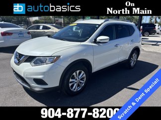 Used 2016 Nissan Rogue SV image 1
