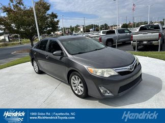 Used 2014 Toyota Camry XLE image 1
