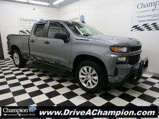 Used 2020 Chevrolet Silverado 1500 Custom w/ Custom Value Package image 1