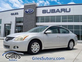 Used 2011 Nissan Altima 2.5 S image 1