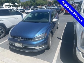 Used 2019 Volkswagen Golf Alltrack S image 1