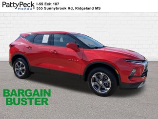 Used 2023 Chevrolet Blazer LT image 1