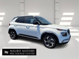 Used 2023 Hyundai Venue Limited image 1