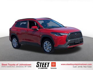 Used 2022 Toyota Corolla Cross LE image 1