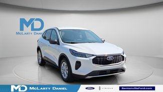 New 2025 Ford Escape Active image 1