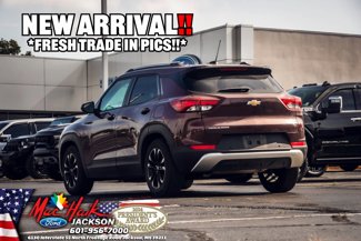 Used 2022 Chevrolet TrailBlazer LT w/ Convenience Package image 1