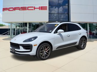 Certified 2022 Porsche Macan S image 1