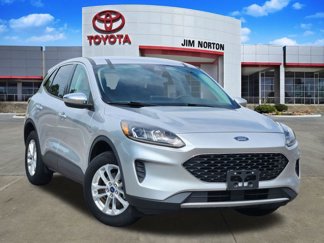Used 2020 Ford Escape SE image 1