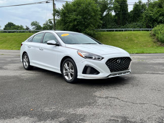 Used 2019 Hyundai Sonata Limited image 1