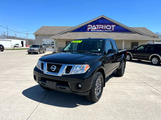 Used 2014 Nissan Frontier SV image 1