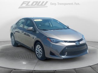 Used 2017 Toyota Corolla LE image 1