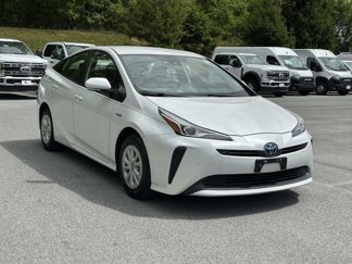 Used 2021 Toyota Prius L Eco image 1