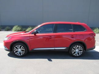 Used 2018 Mitsubishi Outlander ES image 1