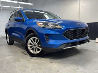 Used 2020 Ford Escape SE image 1
