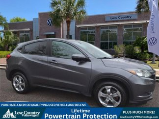 Used 2017 Honda HR-V EX image 1