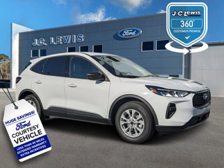 New 2025 Ford Escape Active w/ Cold Weather Package image 1