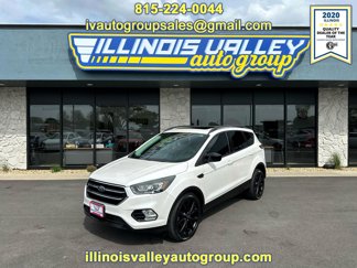 Used 2017 Ford Escape SE w/ SE Sport Appearance Package image 1