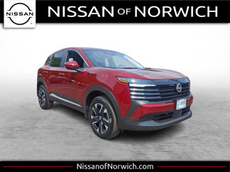 Used 2025 Nissan Kicks SV image 1