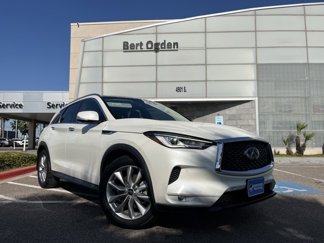 Used 2022 INFINITI QX50 Essential image 1