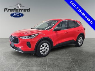 Used 2024 Ford Escape Active image 1