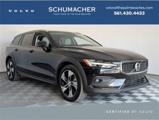 Certified 2024 Volvo V60 B5 Cross Country Plus image 1