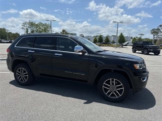 Used 2020 Jeep Grand Cherokee Limited image 1