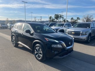 Used 2023 Nissan Rogue SV image 1