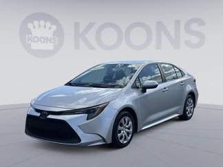 Used 2021 Toyota Corolla LE image 1