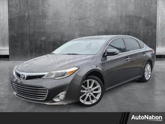 Used 2013 Toyota Avalon Limited image 1