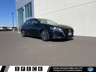 Used 2024 Nissan Altima 2.5 SV video 1