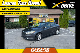 Used 2015 Ford Focus SE image 1
