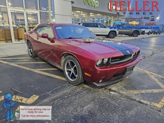 Used 2010 Dodge Challenger SE image 1