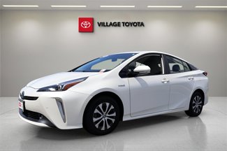 Certified 2019 Toyota Prius LE image 1