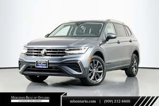 Used 2022 Volkswagen Tiguan SE image 1