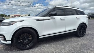 Used 2018 Land Rover Range Rover Velar R-Dynamic SE image 1