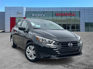 New 2025 Nissan Versa S w/ Trunk Package image 1