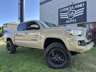 Used 2018 Toyota Tacoma TRD Off-Road image 1