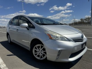 Used 2014 Toyota Prius V Two image 1