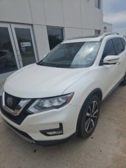 Used 2019 Nissan Rogue SL w/ Premium Package image 1