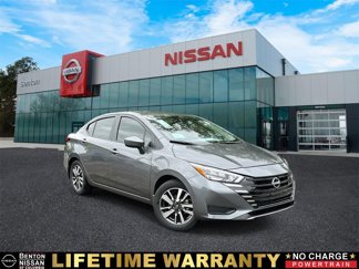 New 2025 Nissan Versa SV w/ Trunk Package image 1
