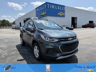 Used 2022 Chevrolet Trax LT w/ LT Convenience Package image 1