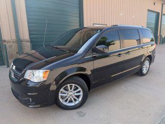 Used 2019 Dodge Grand Caravan SXT image 1