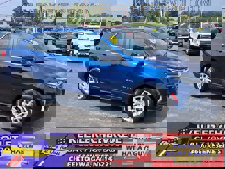 Used 2022 Chevrolet Equinox LT image 1
