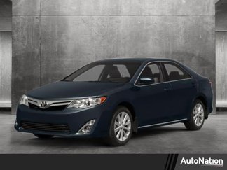 Used 2014 Toyota Camry XLE image 1