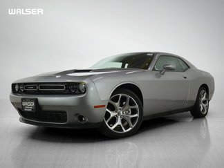 Used 2016 Dodge Challenger SXT Plus image 1