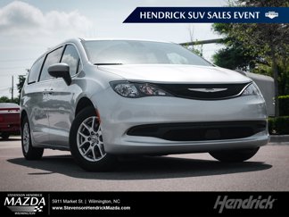 Used 2023 Chrysler Voyager LX image 1
