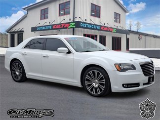 Used 2012 Chrysler 300 S image 1
