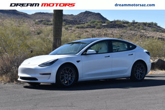 Used 2023 Tesla Model 3 Standard Range image 1