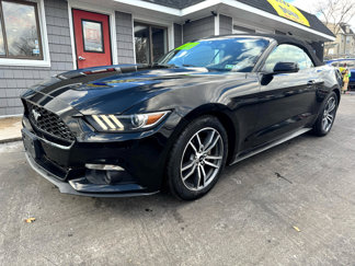 Used 2015 Ford Mustang Premium image 1